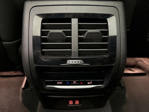 Used 2024 BMW X3 xDrive30i w/ Convenience Package image 21