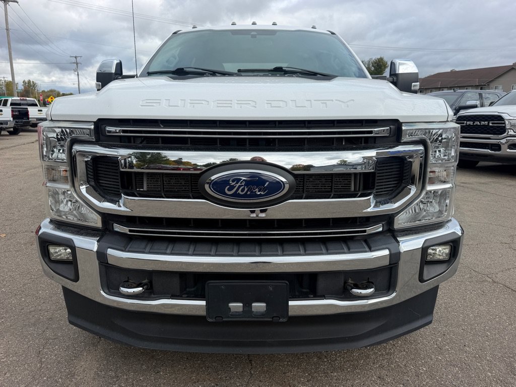 Used 2021 Ford F250 XLT w/ XLT Value Package AWD/4WD image 3
