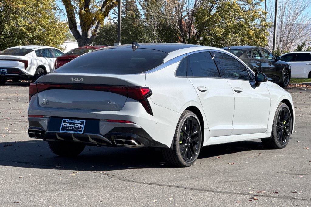 New 2027 Kia K5 GT FWD image 6