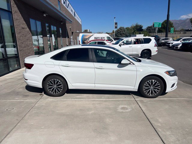 Used 2019 Volkswagen Jetta SE w/ Cold Weather Package FWD image 6