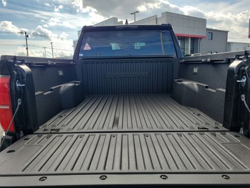 New 2026 Toyota Tacoma TRD Off-Road image 9