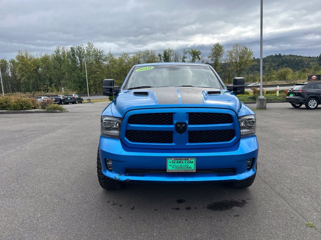 Used 2019 RAM 1500 Express w/ Hydro Blue Sport Package AWD/4WD image 10