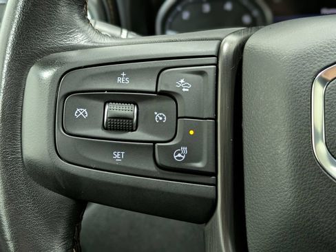 Used 2021 GMC Sierra 1500 AT4 w/ AT4 Premium Package AWD/4WD image 8