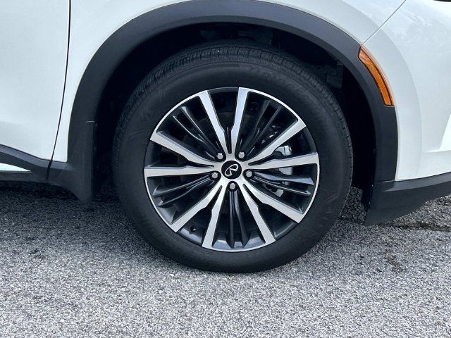 Certified 2025 INFINITI QX60 Autograph w/ Cargo Package AWD/4WD image 9