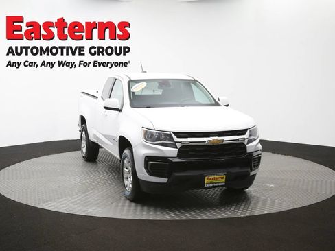 Used 2022 Chevrolet Colorado LT w/ Fleet Safety Package AWD/4WD image 47