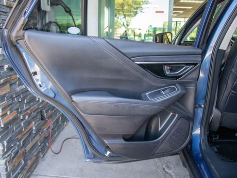 Used 2022 Subaru Outback Limited AWD/4WD image 21