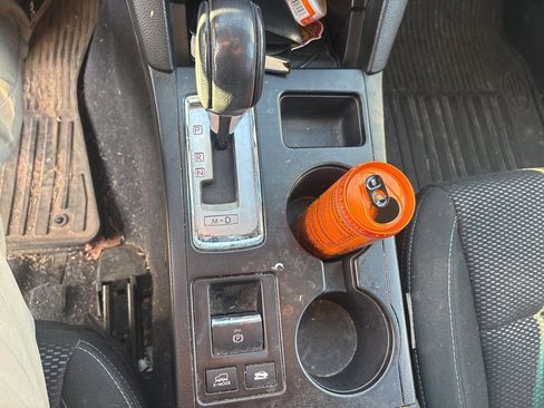 Used 2017 Subaru Outback 2.5i Premium image 17