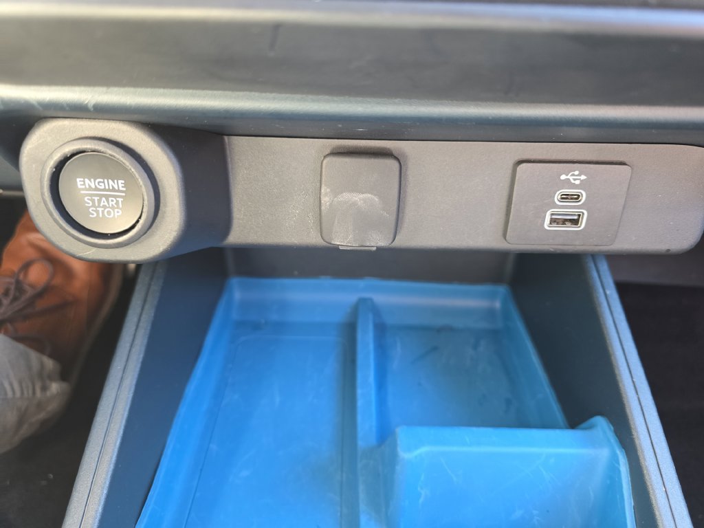 Used 2026 Ford Maverick XLT w/ Equipment Group 301A AWD/4WD image 30