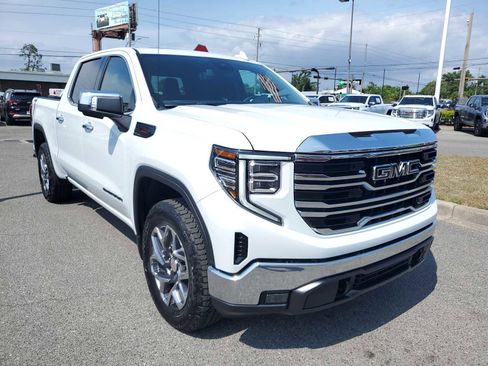 New 2026 GMC Sierra 1500 SLT AWD/4WD image 8
