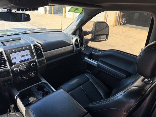 Used 2021 Ford F250 Lariat w/ Lariat Ultimate Package AWD/4WD image 21