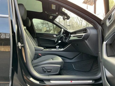 Used 2023 Audi A6 3.0T Premium w/ Convenience Package image 11