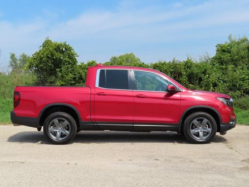 Used 2023 Honda Ridgeline RTL image 2
