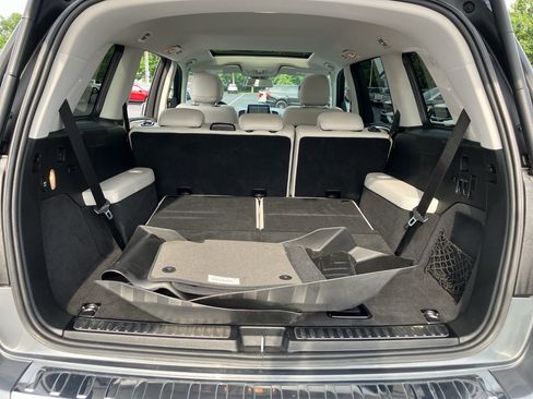Used 2017 Mercedes-Benz GLS 450 4MATIC image 37