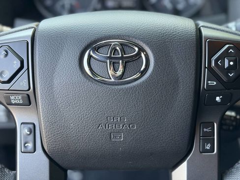 Used 2021 Toyota Tacoma TRD Sport w/ Technology Package RWD image 35