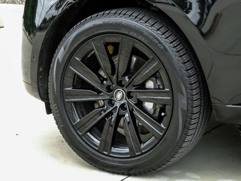 Used 2023 Land Rover Range Rover Long Wheelbase SE AWD/4WD image 71