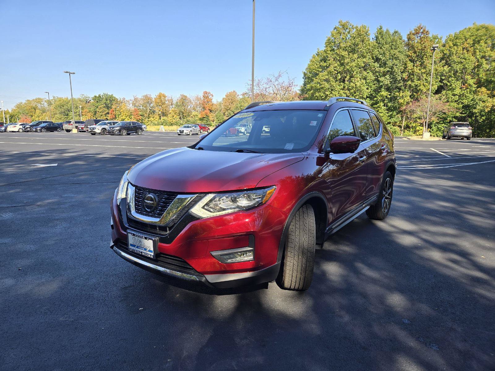 Used 2019 Nissan Rogue SL w/ Premium Package AWD/4WD image 4