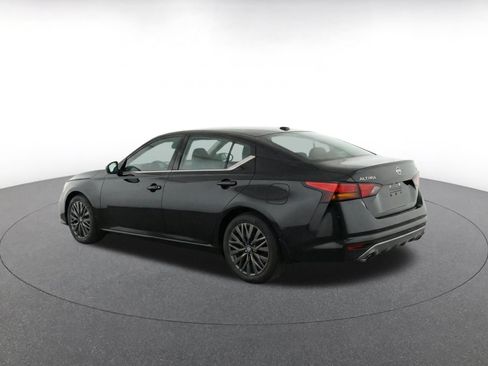 Used 2026 Nissan Altima 2.5 SV FWD image 7