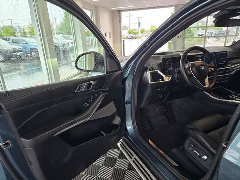 Used 2026 BMW X5 xDrive40i AWD/4WD image 33