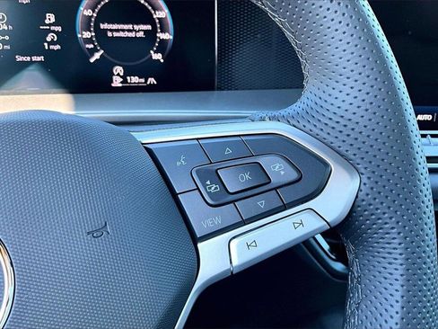 New 2026 Volkswagen Tiguan SE R-Line image 24