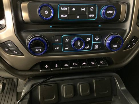 Used 2017 GMC Sierra 1500 Denali AWD/4WD image 24
