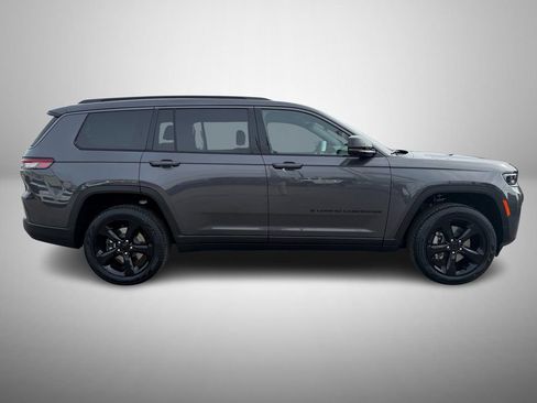 New 2026 Jeep Grand Cherokee L Limited w/ Limited Altitude Package RWD image 5