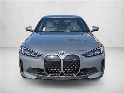 Used 2024 BMW i4 eDrive40 w/ Premium Package RWD image 2