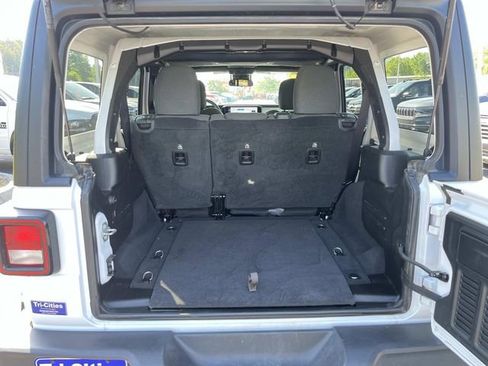 Certified 2025 Jeep Wrangler Unlimited Sport AWD/4WD image 19