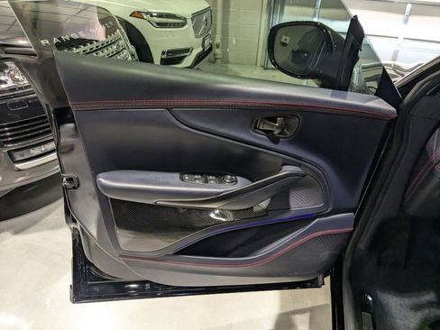 Used 2023 Aston Martin DBX 707 image 24