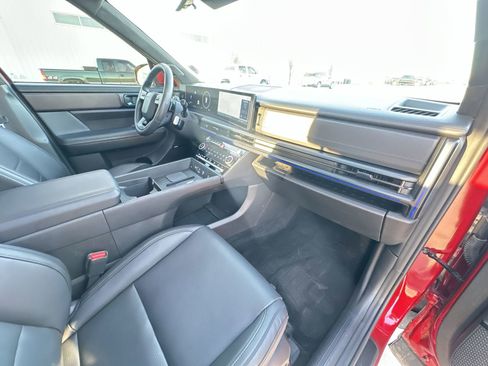 Used 2025 Hyundai Santa Fe Calligraphy image 30