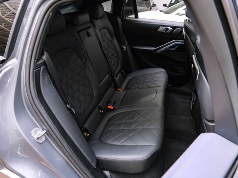 Used 2025 BMW X6 xDrive40i AWD/4WD image 40