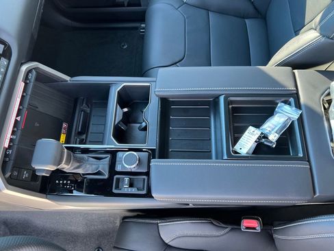 New 2026 Toyota Tundra Limited image 27