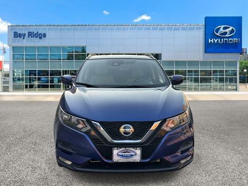 Used 2020 Nissan Rogue Sport SV w/ All-Weather Package AWD/4WD image 7