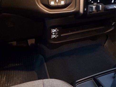 Used 2025 RAM 2500 Tradesman AWD/4WD image 20