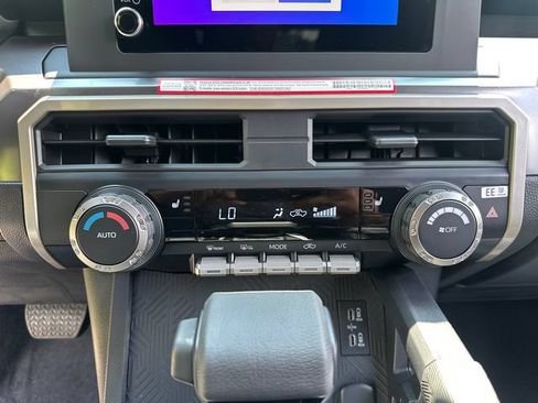 New 2026 Toyota Tacoma TRD Off-Road AWD/4WD image 30