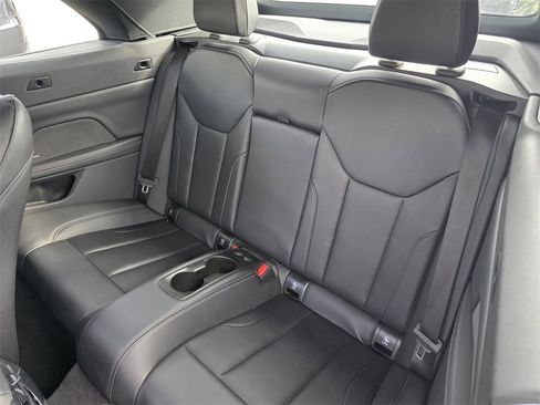 Used 2024 BMW 430i Convertible w/ M Sport Package image 14