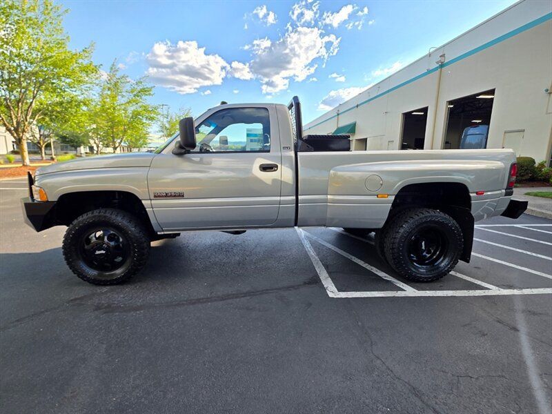 Used 1995 Dodge Ram 3500 Truck 4x4 Regular Cab image 3