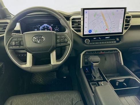 Used 2025 Toyota Tundra Limited image 23