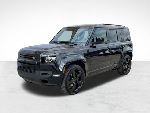 Used 2026 Land Rover Defender 110 X-Dynamic SE AWD/4WD image 1