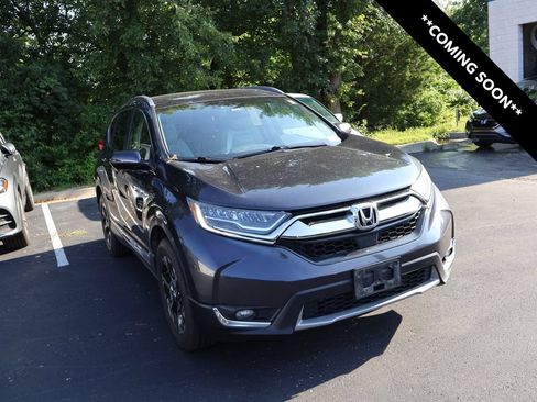 Used 2018 Honda CR-V Touring image 1