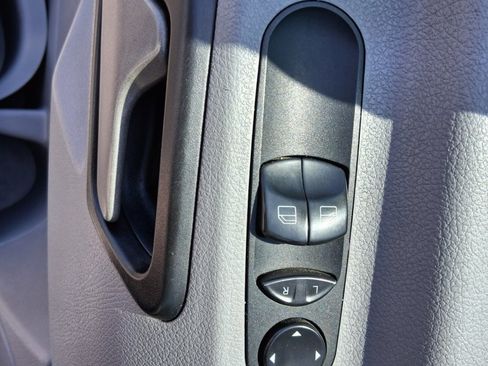 Used 2012 Mercedes-Benz Sprinter 2500 w/ Additional Battery Pkg image 10