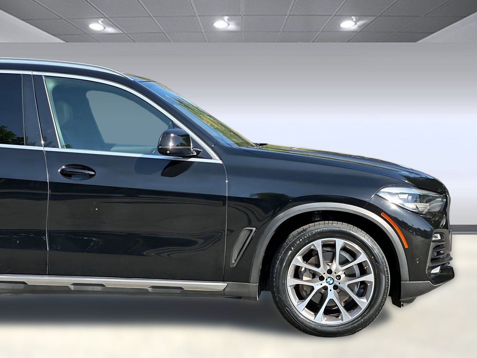 Used 2019 BMW X5 xDrive40i w/ Convenience Package AWD/4WD image 34