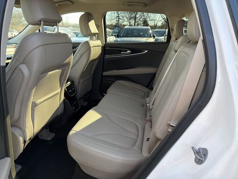 Certified 2023 Lincoln Nautilus Standard w/ Premium Package image 13