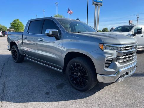 Used 2023 Chevrolet Silverado 1500 LTZ w/ LTZ Premium Package AWD/4WD image 2