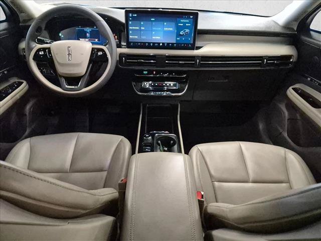 Used 2023 Lincoln Corsair FWD image 20