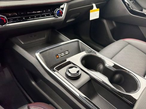 New 2026 Chevrolet Equinox RS w/ Convenience Package III image 27