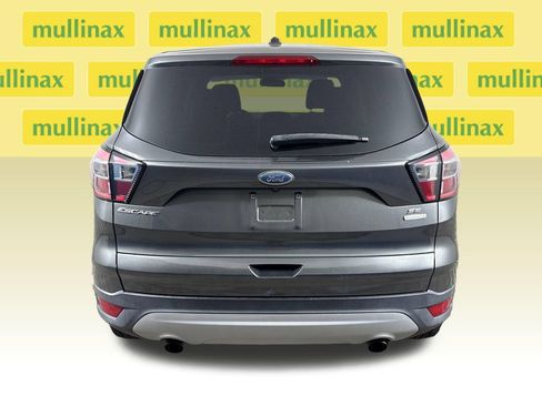 Used 2017 Ford Escape SE FWD image 8