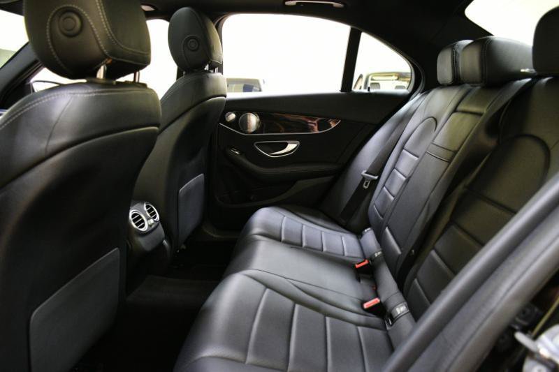 Used 2019 Mercedes-Benz C 300 4MATIC Sedan image 48