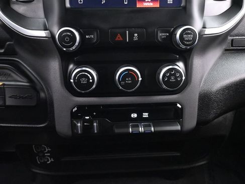 Used 2023 RAM 2500 Big Horn w/ Level 1 Equipment Group AWD/4WD image 31