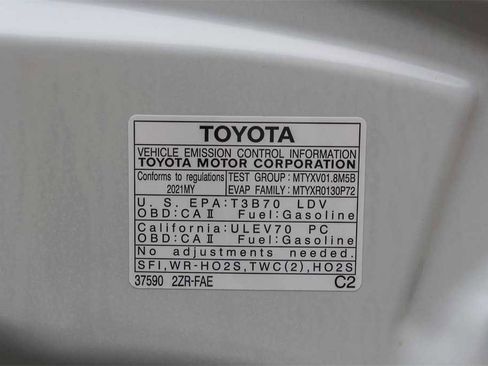 Used 2021 Toyota Corolla LE w/ Carpet Mat Package (TMS) image 25