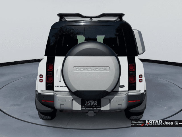 Used 2023 Land Rover Defender 90 S AWD/4WD image 6